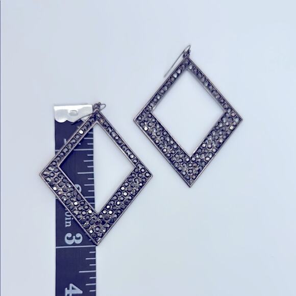 Gunmetal Silver Diamond-Shaped Earrings - Picture 7 of 8